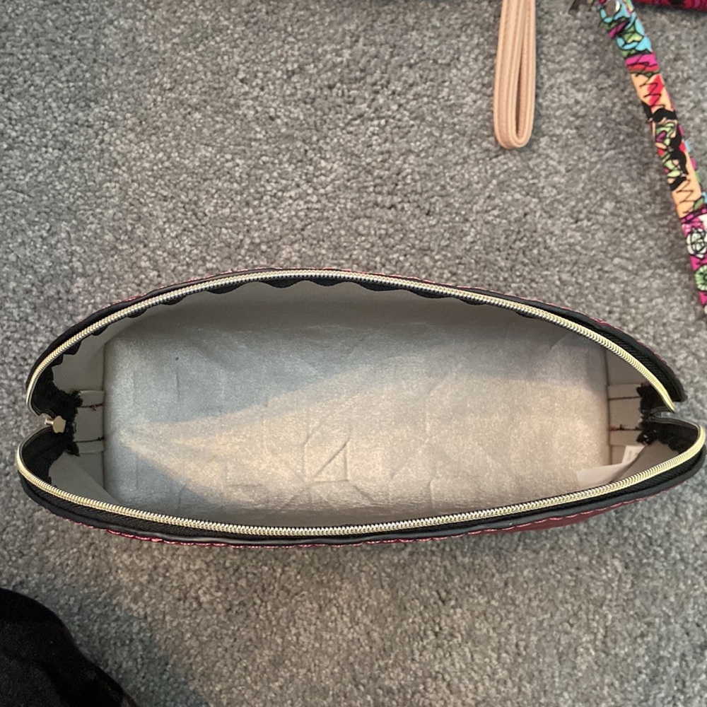 Assorted Wristlets And A Cosmetics Bag - image 2